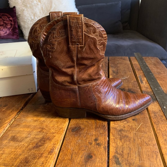 Sartore Cowboy Boots - Picture 2 of 9